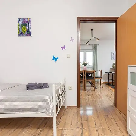 别墅 Frida By Istrialux *