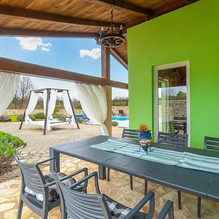 Frida By Istrialux 别墅